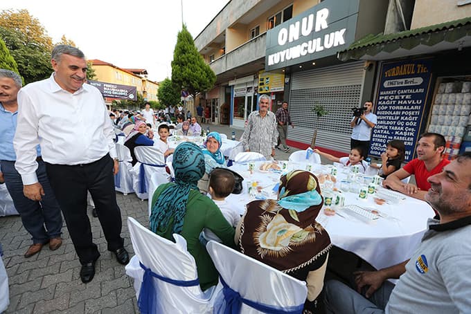 İftar buluşmalarının 12.si Ferizli'de gerçekleşti