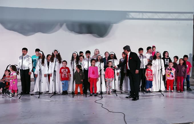 Minik sanatçılar büyüledi