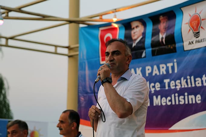 Ak Parti Sapanca Teşkilatı iftarda bir araya geldi