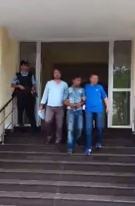 Büfeyi soyan zanlılar yakalandı