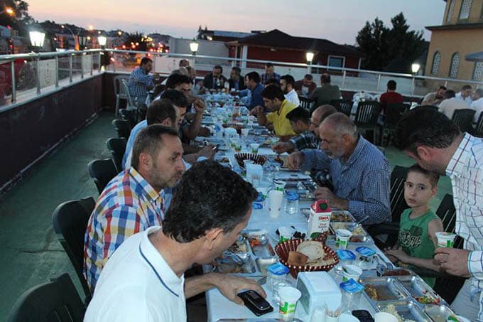 TÜMSİAD'ın son iftarının misafiri Vali Coş oldu