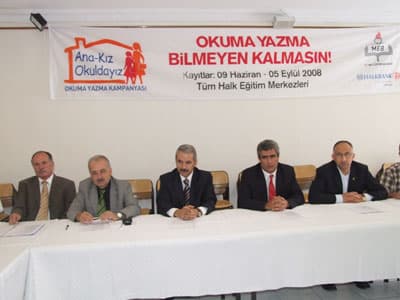 "Ana-Kız Okuldayız" Kampanyası Başlıyor