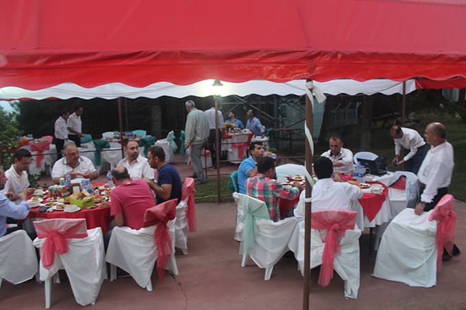 Başkan Soğuk ve işadamları iftarda bir araya geldiler