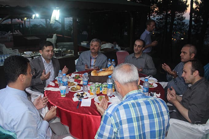 Başkan Soğuk ve işadamları iftarda bir araya geldiler