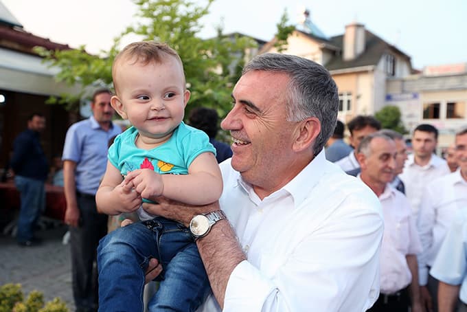 Kardeşlik sofrası Akyazı'da kuruldu