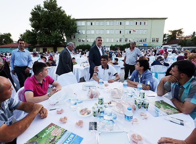 Pamukova, Büyükşehir İftarı'nda Buluştu!