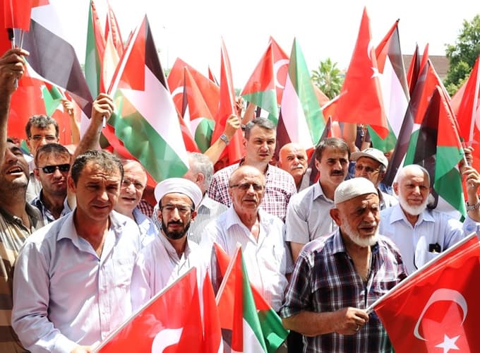 Serdivan'dan Filistin'e destek