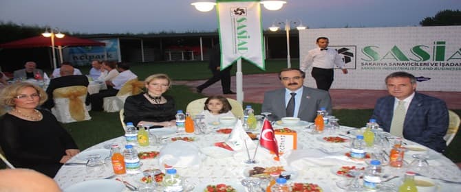 SASİAD iftarda buluştu