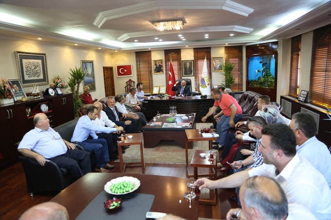 Sapanca Belediyesi'nde bayramlaşma