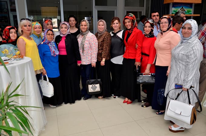 Erenler Belediyesi'ndeki bayramlaşma programı gerçekleşti