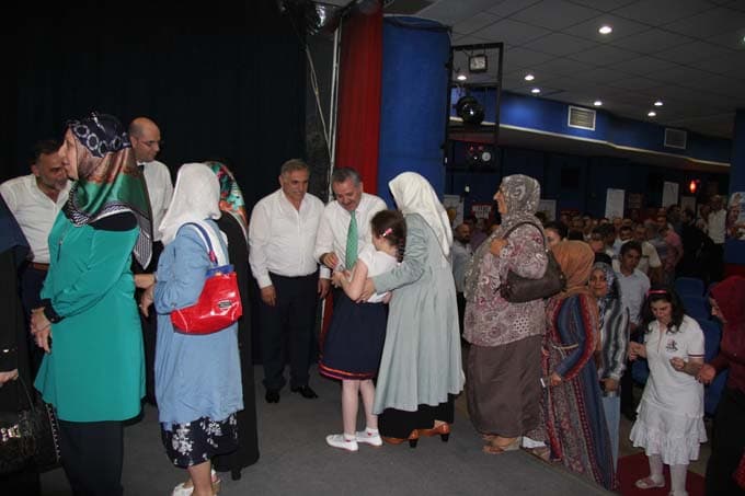 Hendek Ak Parti Teşkilatı bayramlaştı
