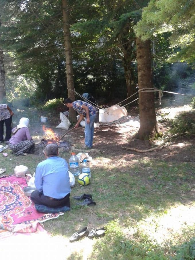 Bayramda Karagöl Yaylası'na akın ettiler