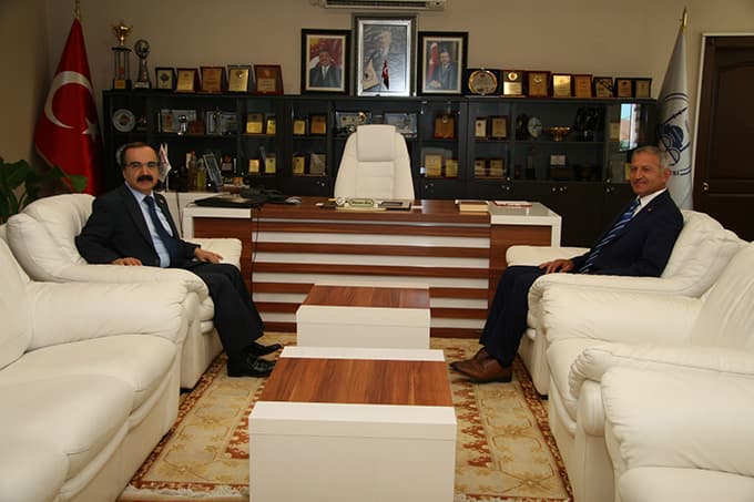 Vali Coş'tan Başkan Dişli'ye ziyaret