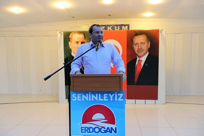 Başkan Toçoğlu Sapanca'da davette konuştu