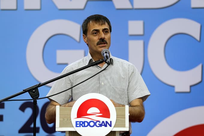 Uncuoğlu: "12. Cumhurbaşkanımız Erdoğan olacak"