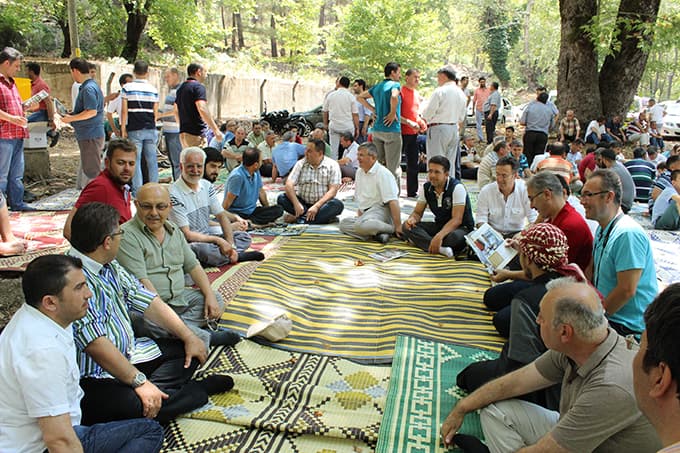 SAÜ Tıp Fakültesi Dekanı Akdemir'den mesaj
