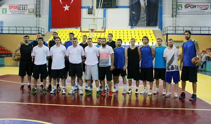 Şehrin dev adamları ilk idmanına çıktı