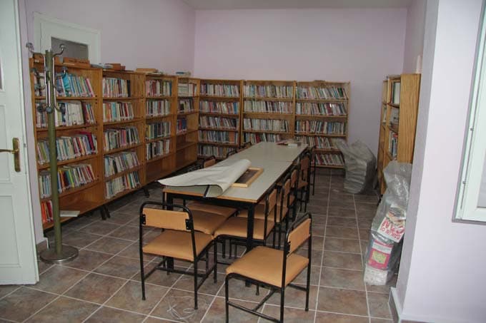 Hendek Kütüphanesi taşınıyor