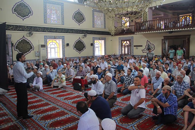 Cuma namazında 'bonzai' uyarısı