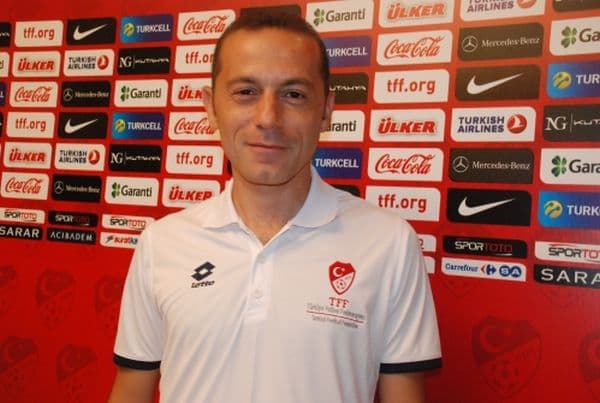 Cüneyt Çakır, "Hatalarımızı en aza indirgemek için çalışıyoruz"