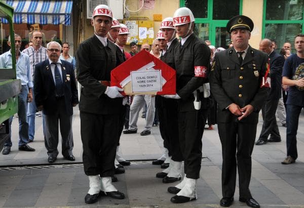 14 yaşındaki çocuk, Kore gazisini tornavidayla öldürdü