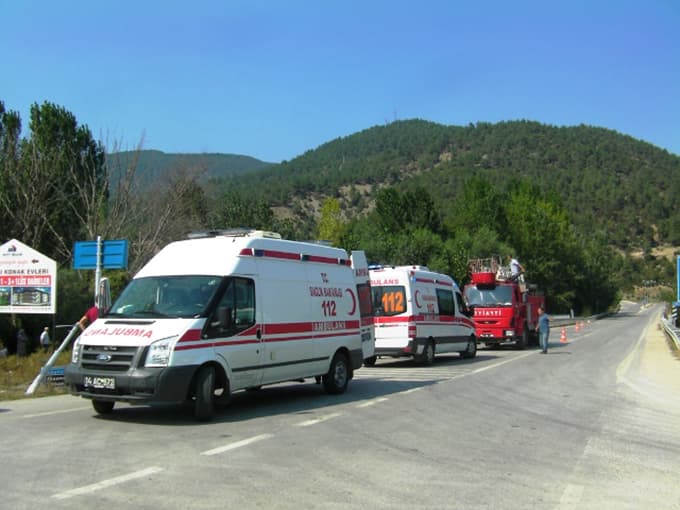 Taraklı'da trafik kazası: 5 yaralı!