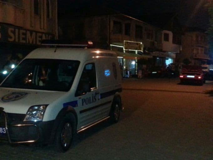 Akyazı'da silahlı kavga: 1 yaralı