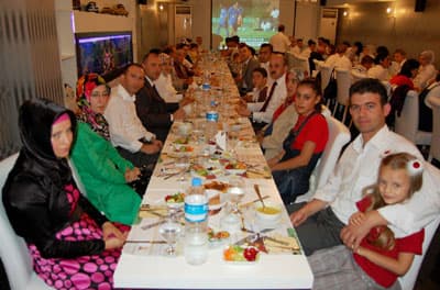 Güleryüz Ailesi İftarda Buluştu