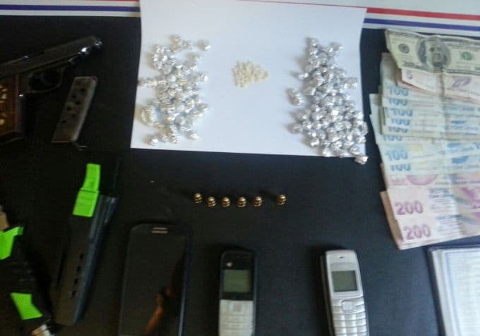 Jandarma ekipleri, zehir tacirlerine göz açtırmıyor
