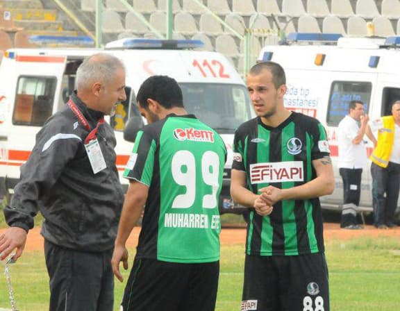 Sakaryaspor, Hakan Çalışkan'ı Derincespor'a kiraladı