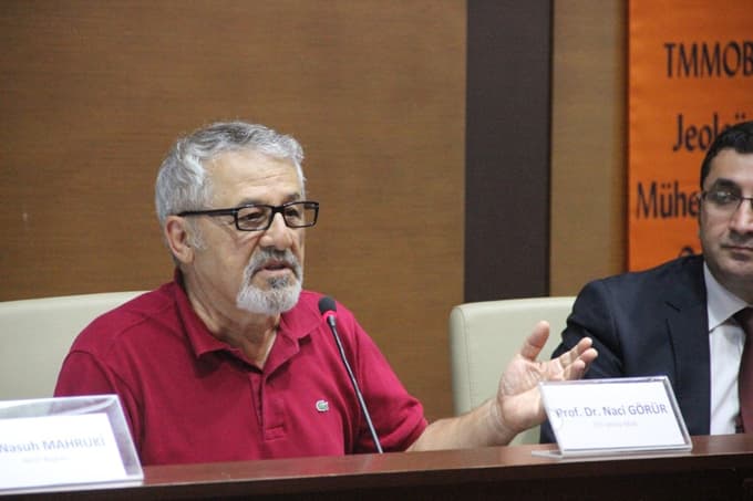 Sakarya'da deprem paneli düzenlendi