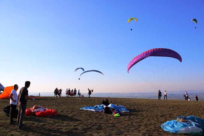 Kırantepe, gökyüzü sevdalılarını ağırlamaya devam ediyor