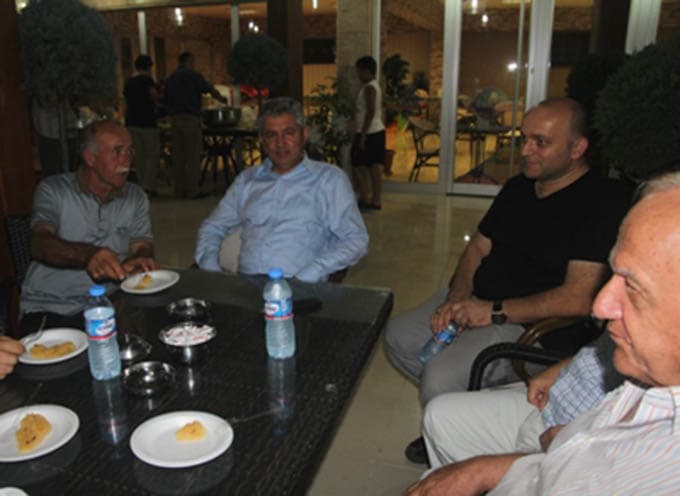 Söğütlü Belediyesi helva ikram etti