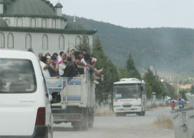 Kamyon Kasasında Tehlikeli Yolculuk