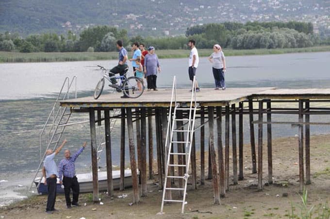 Sapanca Gölünde tarihî kalıntılar ortaya çıktı