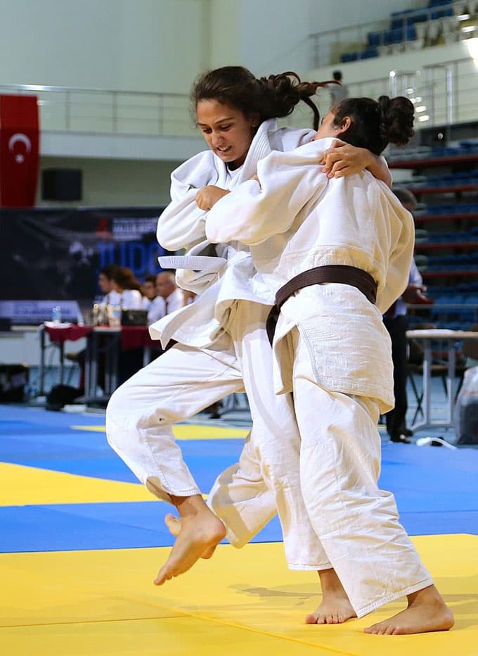 Judo turnuvası başladı