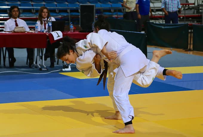 Judo turnuvası başladı