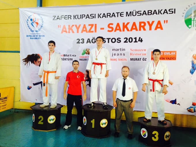 Geyveli 32 sporcudan anlamlı başarı
