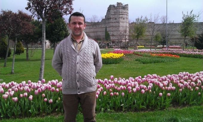 Denize giren çift, boğularak hayatını kaybetti