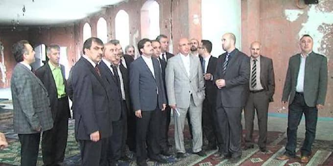 Milletvekili Üstün'den Mevlana Camii'ine ziyaret