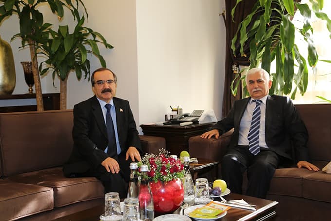 Karabük valisinden Sakarya valisine ziyaret