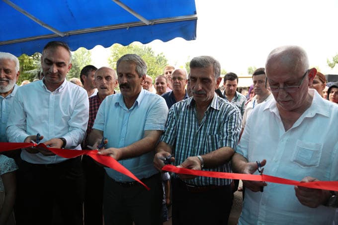 Sapanca'da Sosyete Pazarı'nın açılışı gerçekleşti