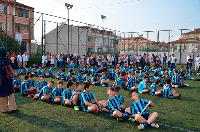 Geleceğin yıldızları belgelerini aldı
