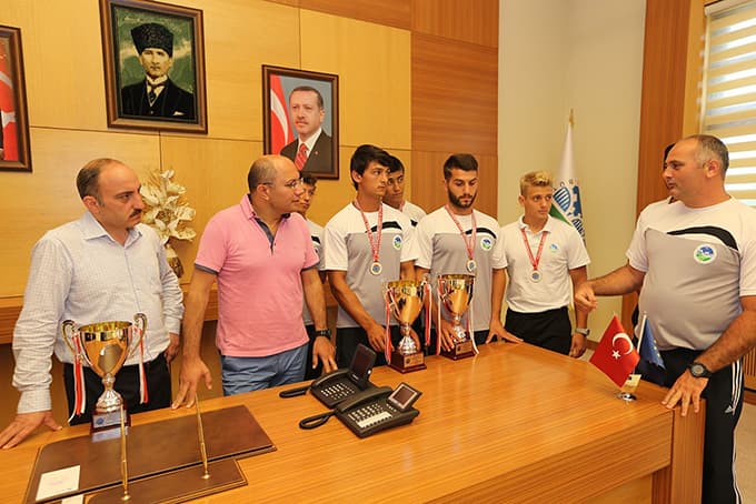 Türkiye Şampiyonu Kanocular Büyükşehir'de