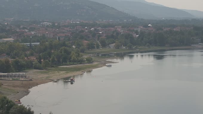 Sapanca Gölünün suyu çekilmeye devam ediyor