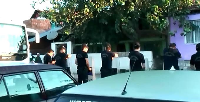 20 ayrı adreste uyuşturucu operasyonu!