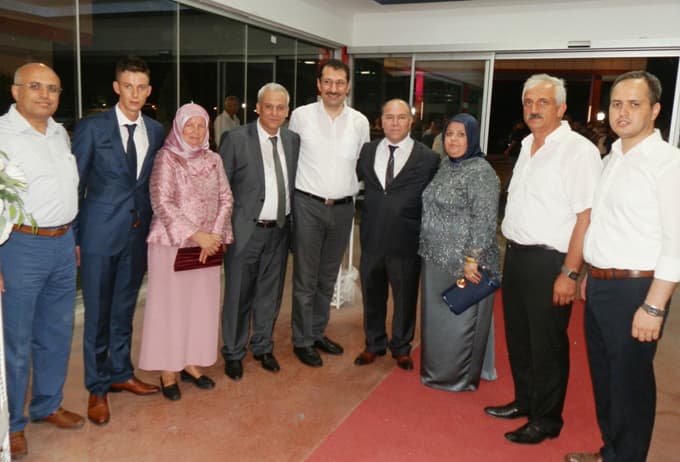 Ak Partililer dünür oldu