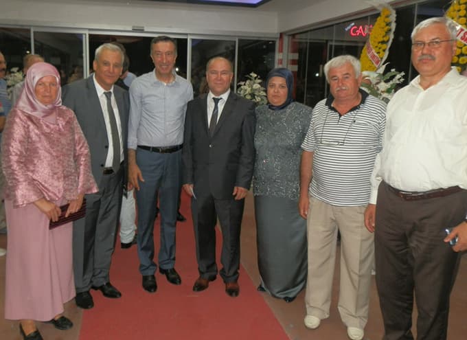 Ak Partililer dünür oldu