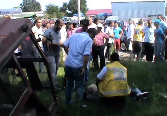 Oto Pazarı'nda yol isteme kavgası