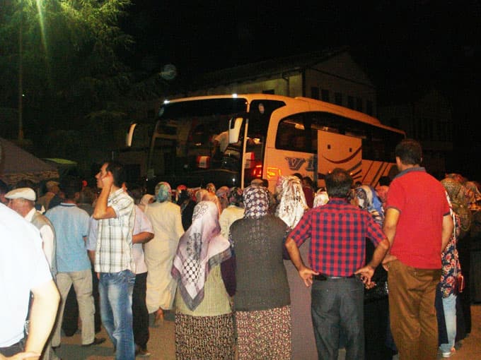 Taraklılı Hacılar dualarla uğurlandı
